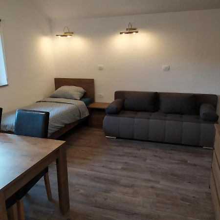 Gostilna Ulcar Hotel Ig Kültér fotó
