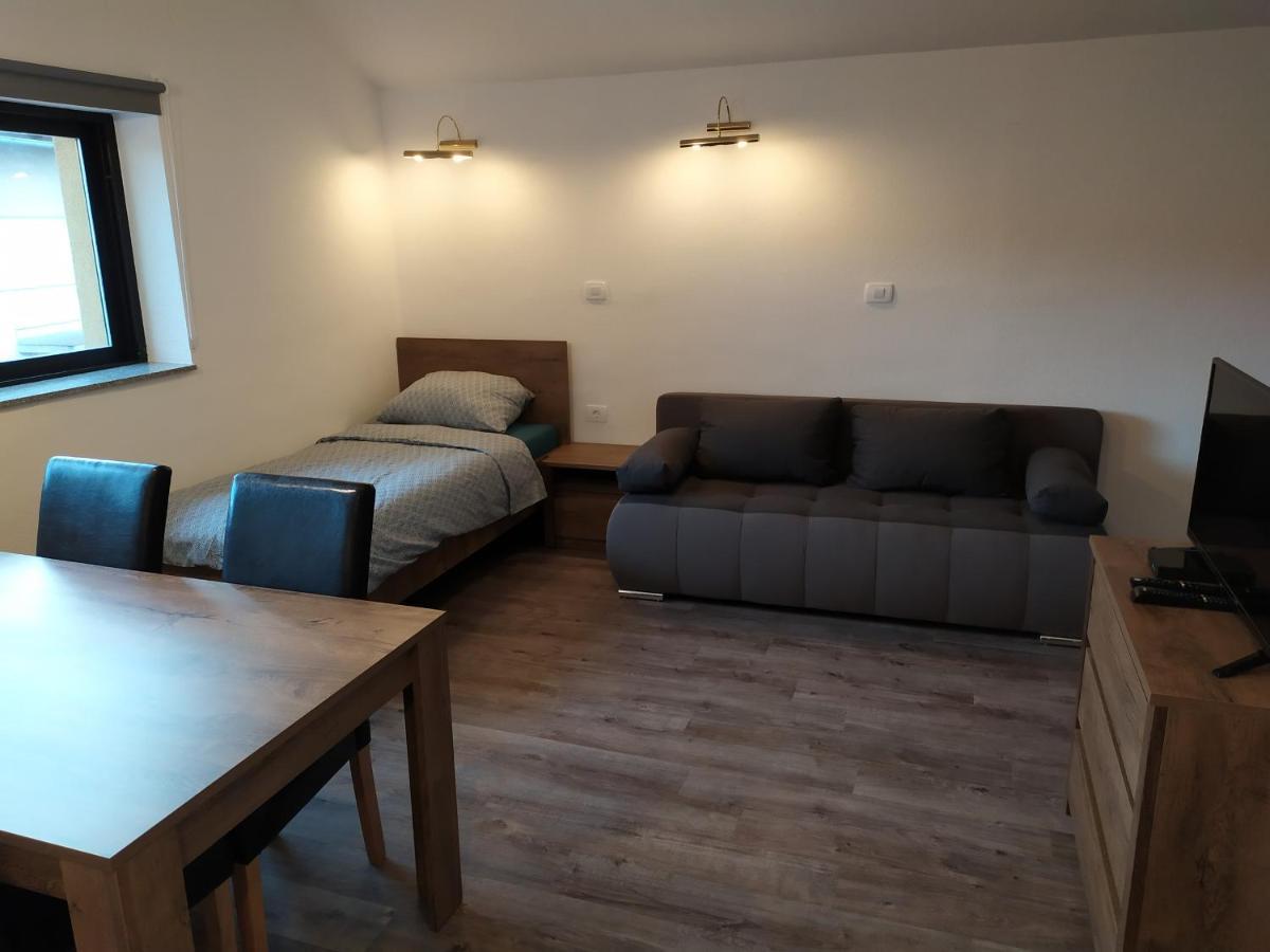 Gostilna Ulcar Hotel Ig Kültér fotó